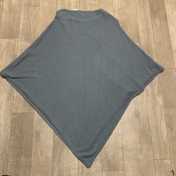 Womens NWT Loft Wool Blend Crewneck Pullover Poncho Sweater‎ - Picture 2 of 9